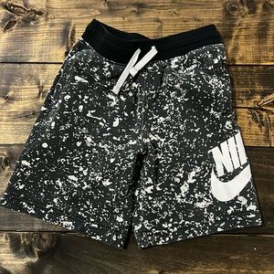 Nike Splatter Boy Shorts with pockets Size 7